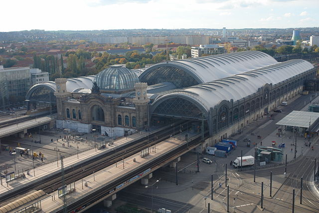 Image:Dresden-Germany-Main station.jpg