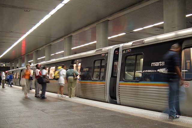 Image:MARTA - N3 Station.jpg