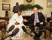 Malian President Amadou Toumani Touré with U.S. President George W. Bush