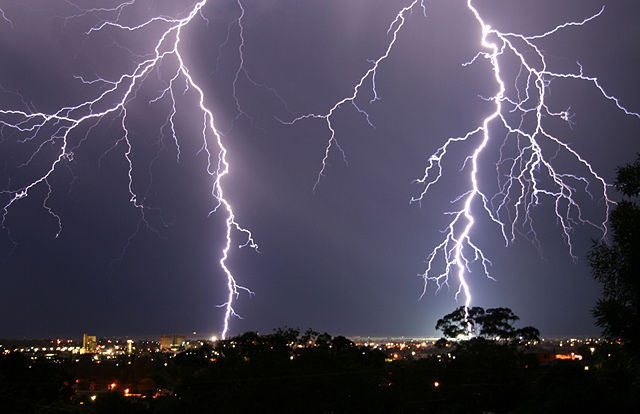 Image:Tamworth Lightning FearTec.jpg