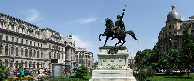 Image:University square Bucharest.jpg