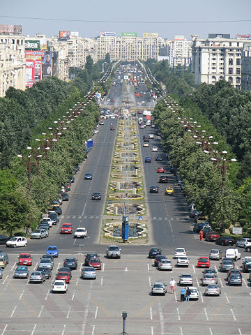 Image:Unirii Boulevard.jpg