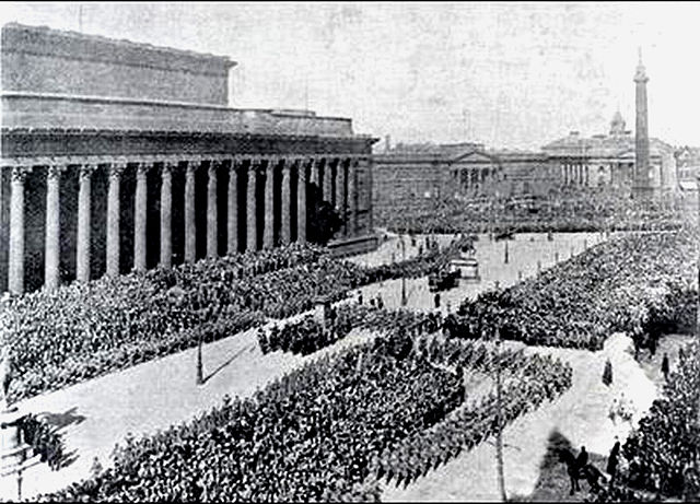 Image:Liverpool Pals inspection, 1915.jpg