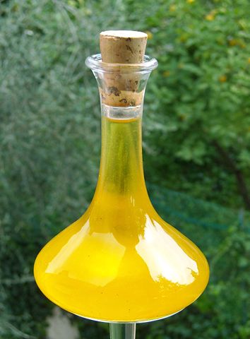 Image:Olive oil from Oneglia.jpg
