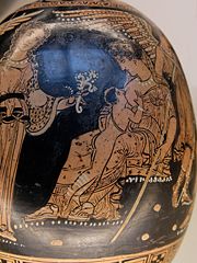 The topos of Heracles suckling at Hera's breast was especially popular in Magna Graecia, here on a mid-4th century Apulian painted vase; Etruscan mythology adopted this iconic image