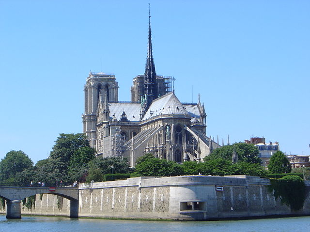 Image:DSC00733 Notre Dame Paris from east.jpg