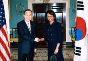 Ban Ki-moon with Condoleezza Rice