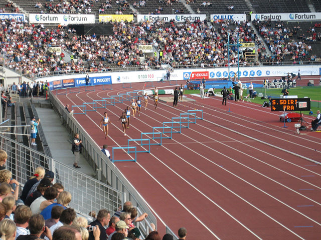 Image:Naisten 400 m aidat.jpg