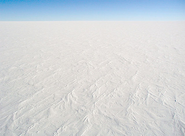 Image:AntarcticaDomeCSnow.jpg