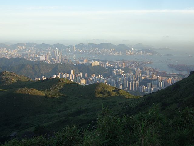 Image:R38943437222 View of Hong Kong Island and Kowloon from Tai Mo Shan Road.JPG