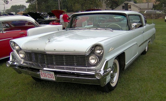 Image:1959 Lincoln Premier 2-door hardtop.JPG