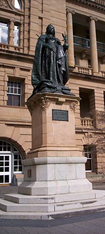 Image:Statue-of-Queen-Victoria.jpg