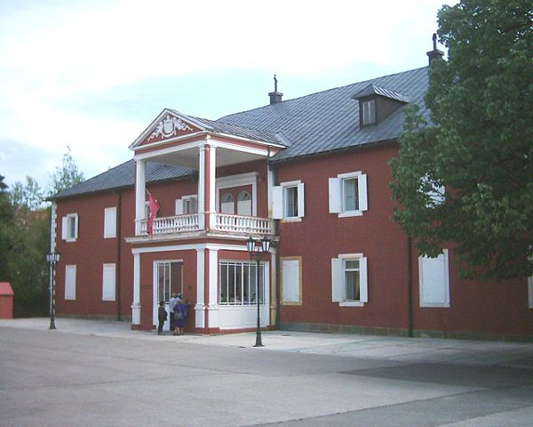 Image:Cetinje palace.jpg