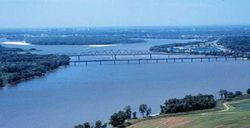 The Mississippi River just north of St. Louis (2005)