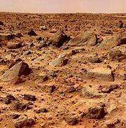 Rock strewn surface imaged by Mars Pathfinder