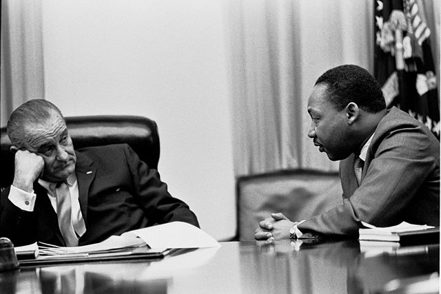 Image:Martin Luther King, Jr. and Lyndon Johnson 2.jpg
