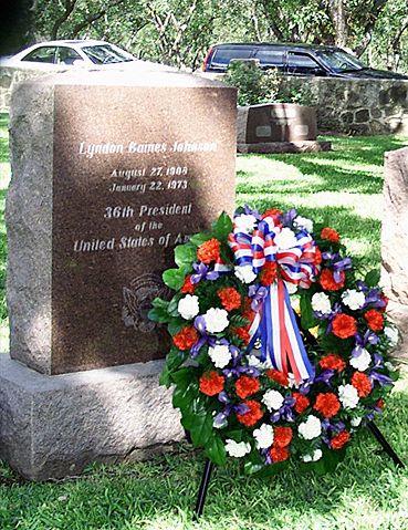 Image:Lyndon Baines Johnson grave cropped.jpeg