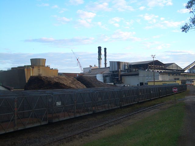 Image:Proserpine-Sugar-Mill-1203.jpg