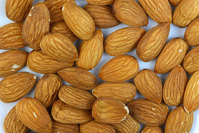 Image:Sa almonds.jpg