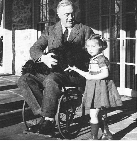 Image:Rooseveltinwheelchair.jpg