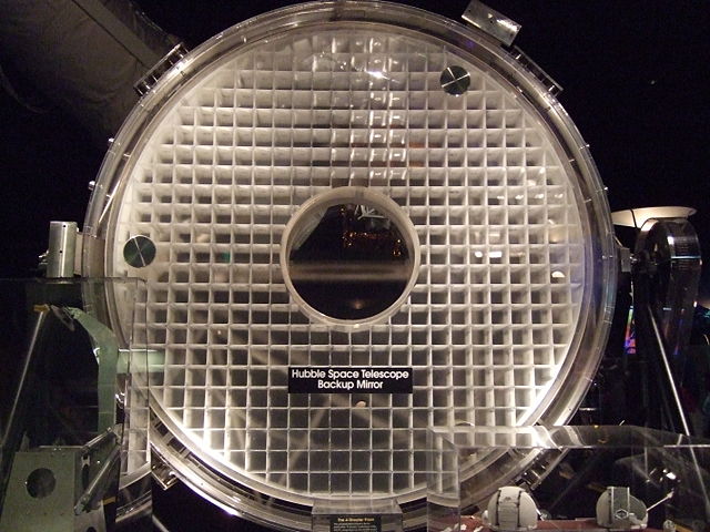 Image:Hubble backup mirror.jpg