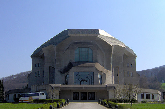 Image:Dornach goetheanum westseite.jpg