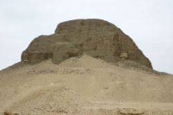 The Pyramid of Senusret II. The pyramid's natural limestone core is clearly visible as the yellow stratum at its base.