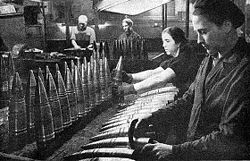 Shells manufactured on one of the Moscow factories in October–November 1941.