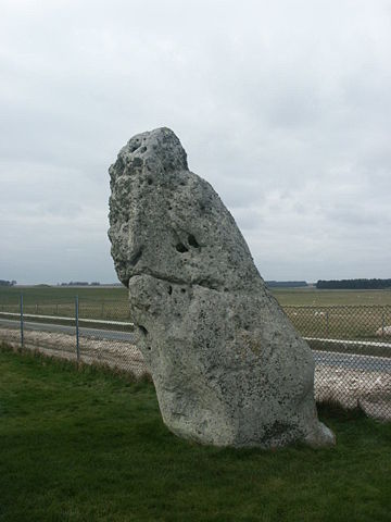 Image:Heelstone.JPG