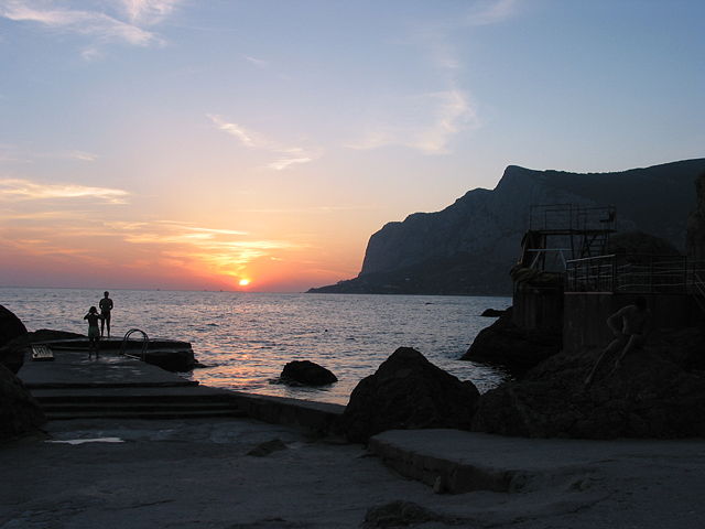 Image:Cirmea Laspi Sunset.JPG