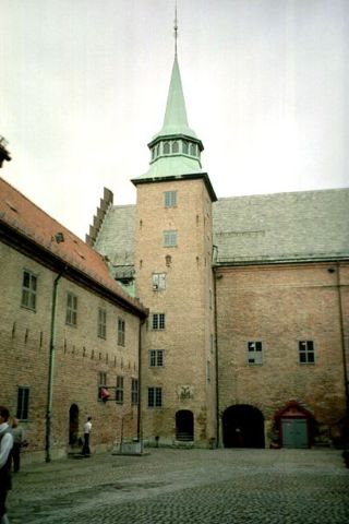 Image:Akershus castle Oslo.jpg