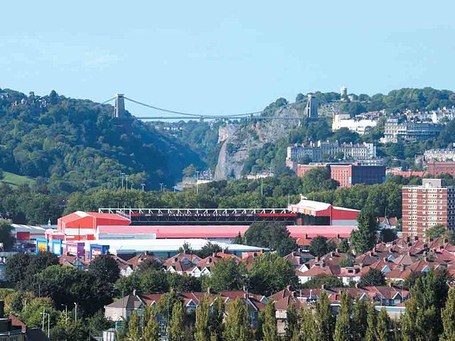 Image:Ashton Gate & Bridge.jpg