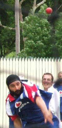 Panesar bowls in the nets at Adelaide Oval