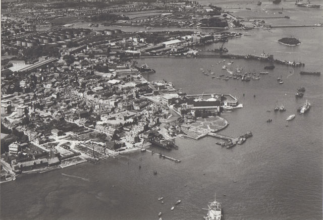 Image:Gosport 1960s.jpg