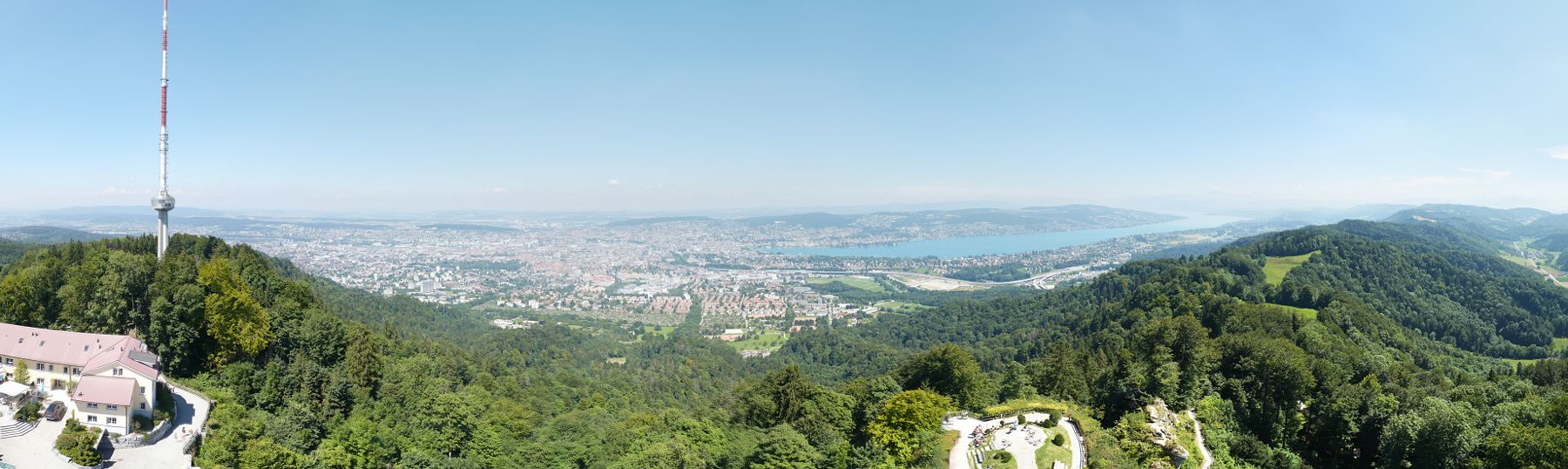 The view of Zürich from the Uetliberg.