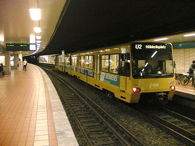 Image:Stadtbahn Stuttgart - Hst Rathaus.jpg