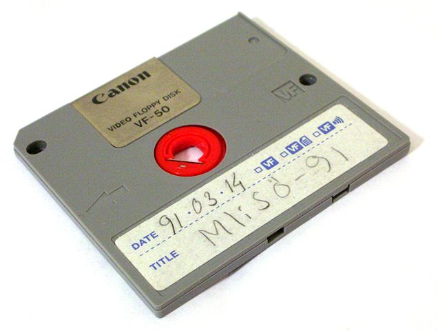 Image:Video Floppy Disk - front (gabbe).jpg