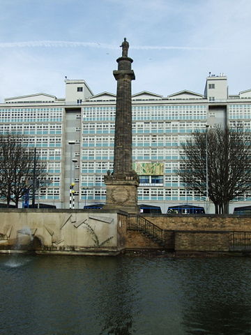 Image:Wilberforce Monument Hull.JPG