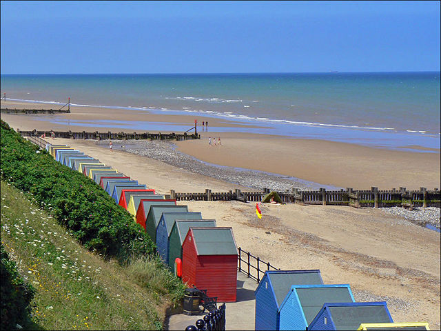 Image:Mundesleybeachnorth.jpg