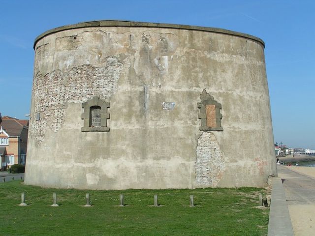 Image:Martello tower 700.jpg