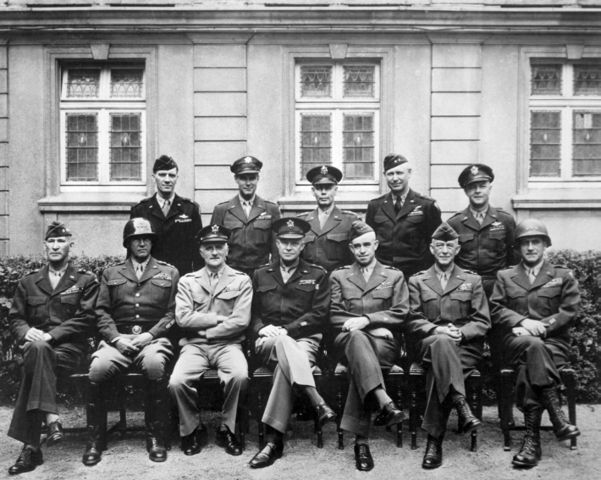 Image:American World War II senior military officials, 1945.JPEG