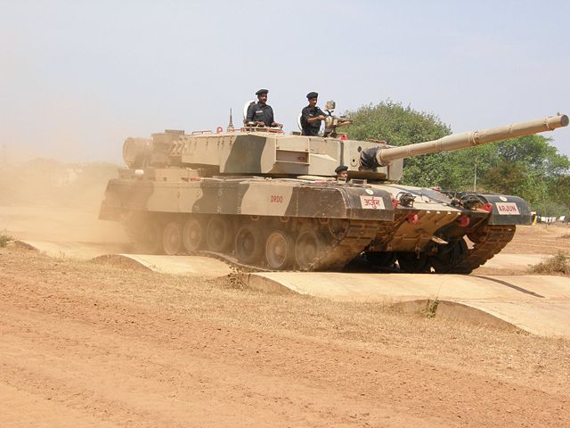 Image:Arjun MBT bump track test.JPG