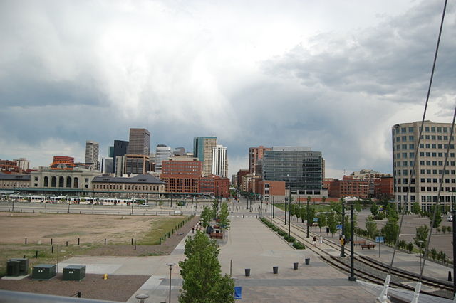 Image:Downtowndenverfromlodo1.JPG