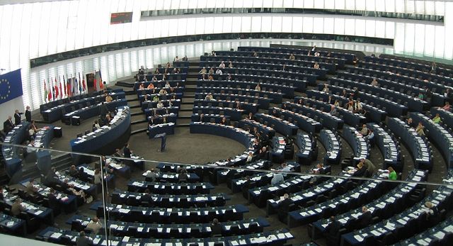 Image:EP Strasbourg hemicycle l-gal CROPPED.jpg