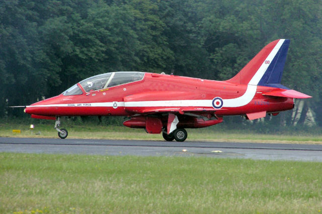 Image:Red.arrows.sideview.arp.750pix.jpg