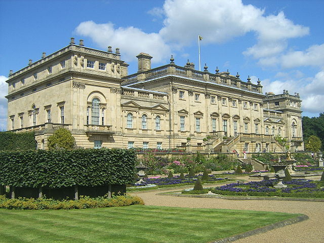 Image:Harewood House, seen from the garden.JPG