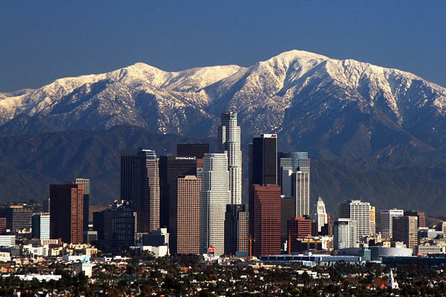 Image:LA Skyline Mountains2.jpg