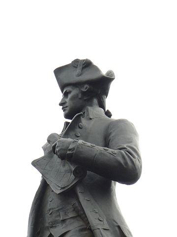 Image:James Cook statue closeup 574.JPG