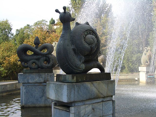 Image:E8618-Almaty-Zodiac-Fountain.jpg