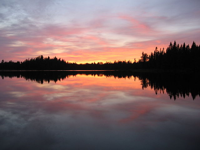 Image:Pose lake Minnesota.jpg